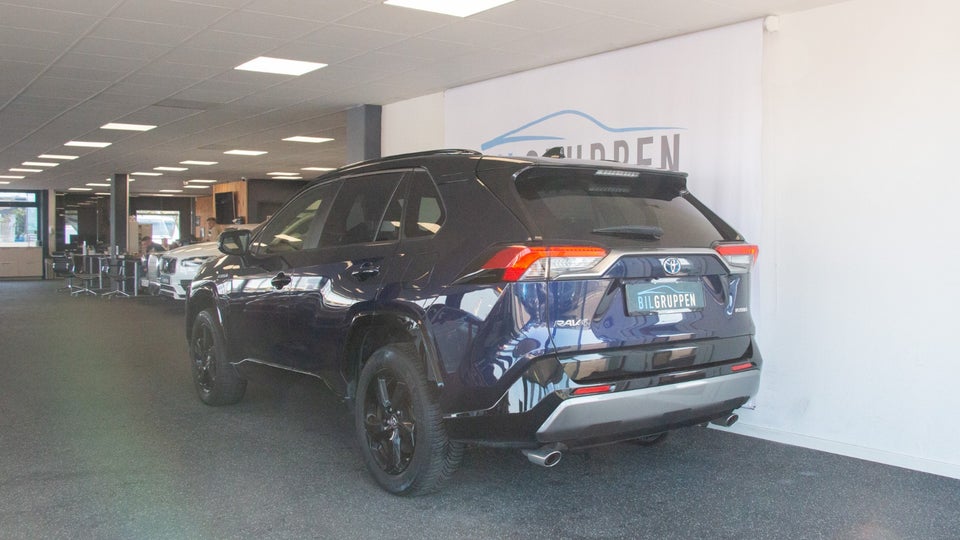 Toyota RAV4 2,5 Hybrid H3 Style MDS 5d