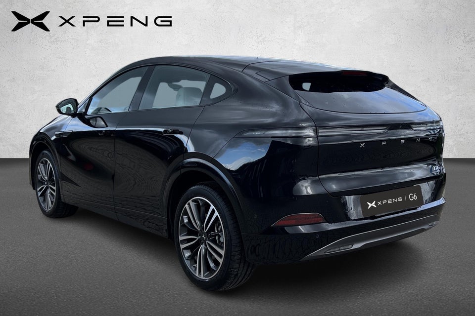 Xpeng G6 Performance 5d