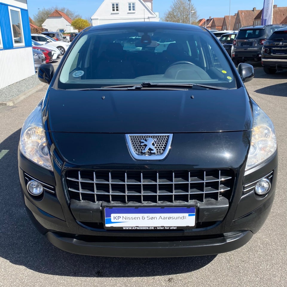 Peugeot 3008 2,0 HDi 150 Active 5d