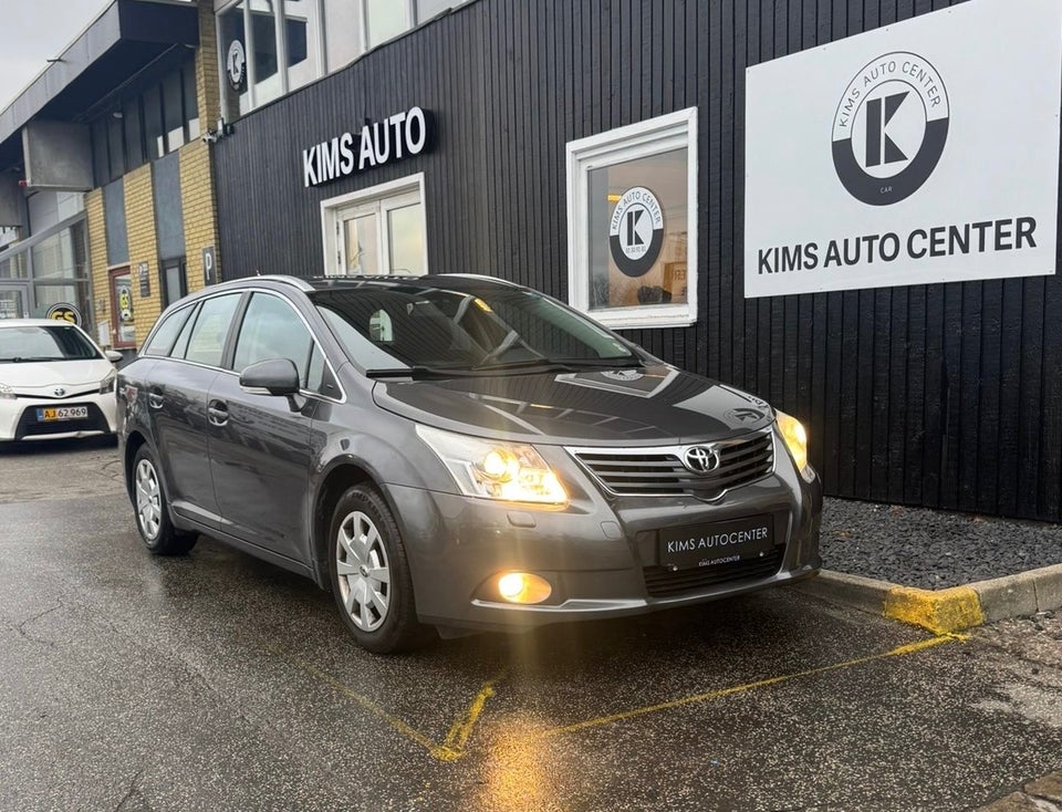 Toyota Avensis 1,8 VVT-i T2 stc. 5d