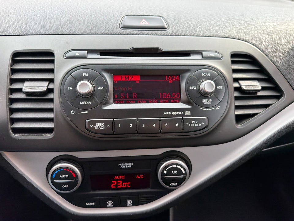 Kia Picanto 1,0 World Cup Eco Clim 5d