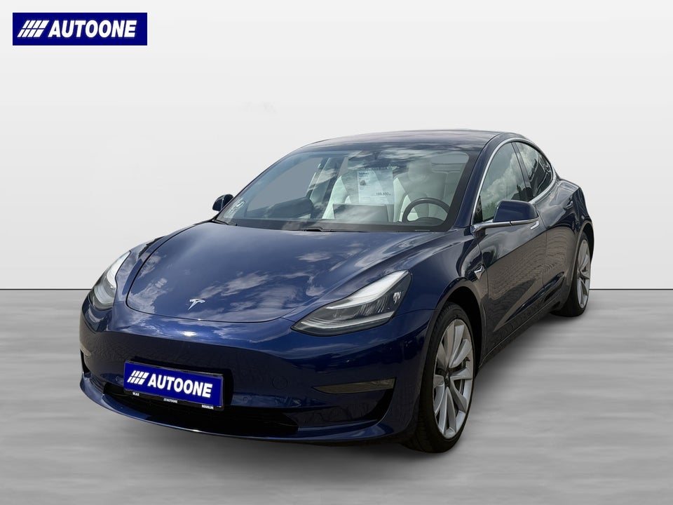 Tesla Model 3 Long Range AWD 4d