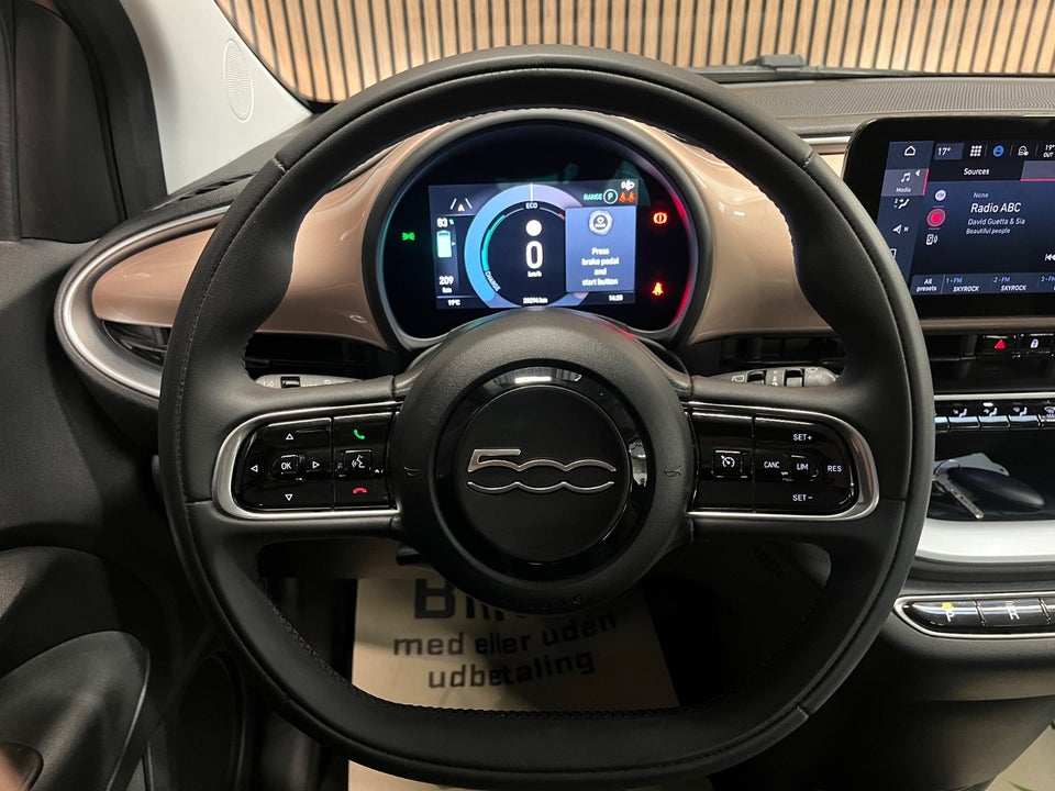 Fiat 500e 42 Icon 3d