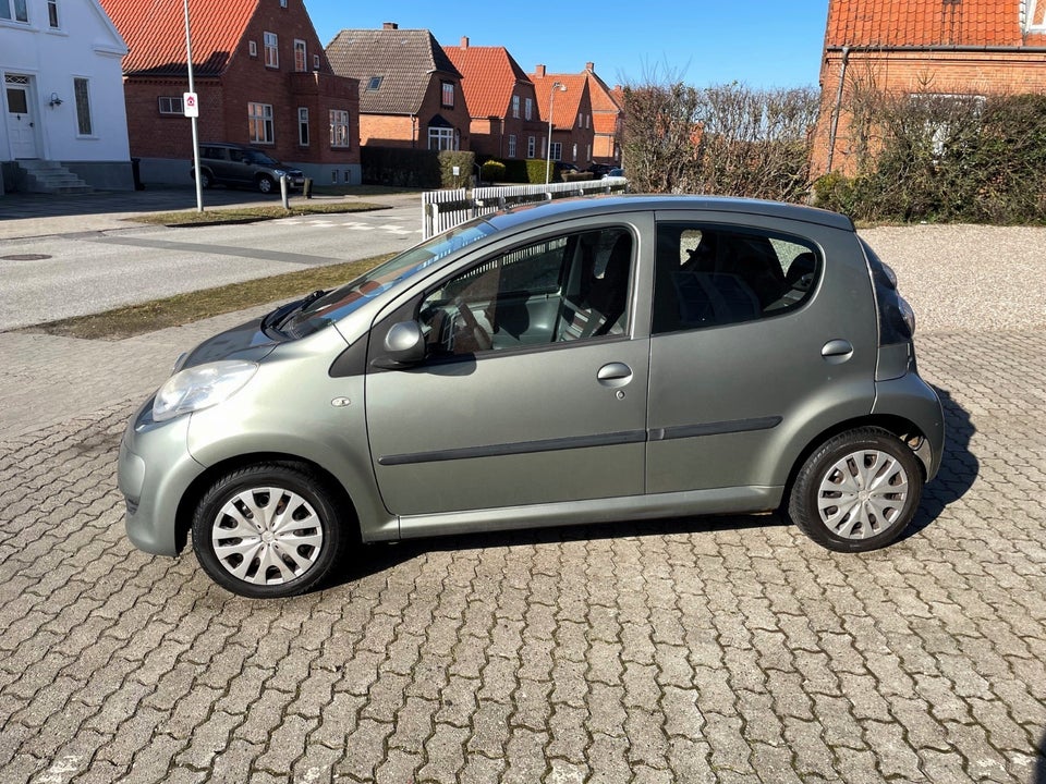 Citroën C1 1,0i Attraction 5d