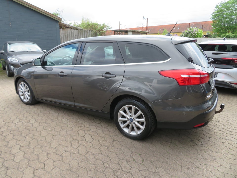 Ford Focus 1,0 EcoBoost Titanium stc. 5d