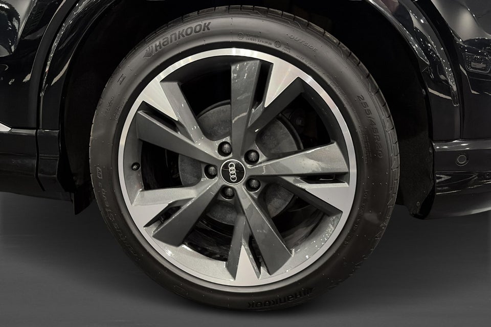 Audi Q4 e-tron 45 S-line Edition 5d