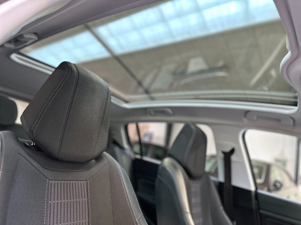 Peugeot 308 1,6 BlueHDi 120 Style 5d