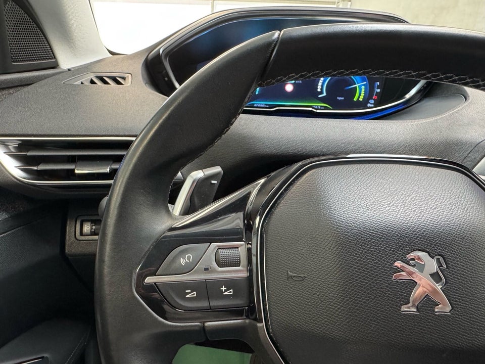 Peugeot 3008 1,6 Hybrid Allure Pack EAT8 5d