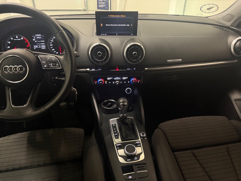 Audi A3 35 TFSi S-line Sportback S-tr. 5d