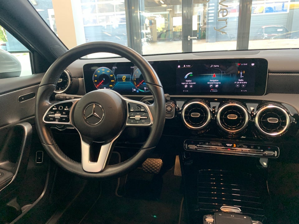 Mercedes A250 e 1,3 Progressive aut. 5d