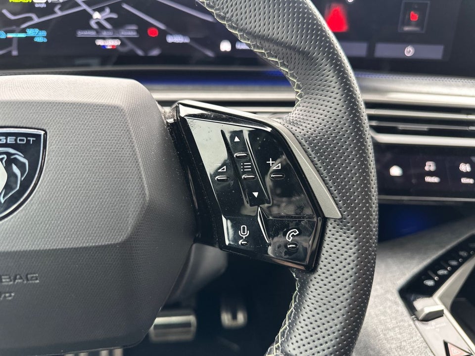 Peugeot e-5008 77 GT 7prs 5d