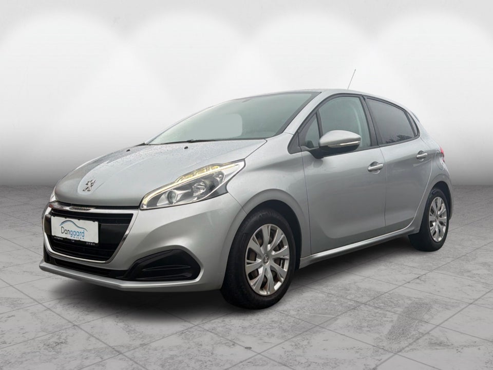Peugeot 208 1,6 BlueHDi 100 Strike 5d