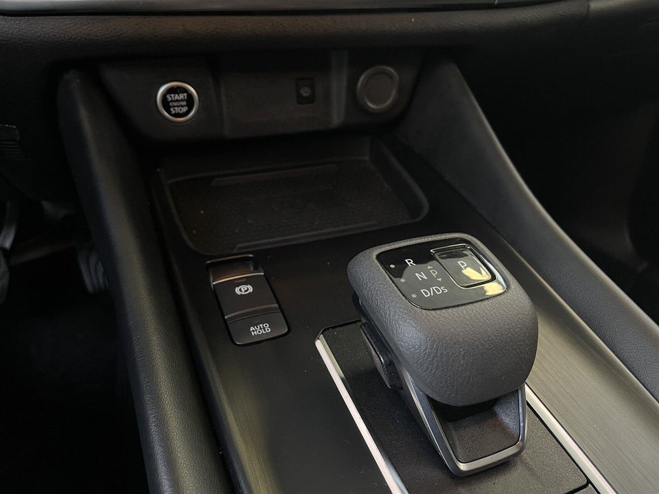 Nissan Qashqai 1,3 mHEV N-Connecta X-tr. 5d