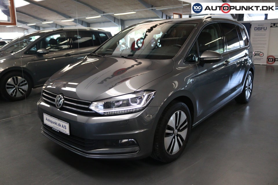 VW Touran 1,6 TDi 115 Comfortline Connect DSG 7prs 5d