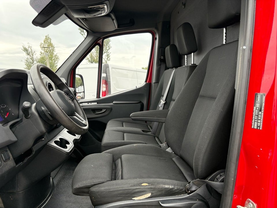Mercedes Sprinter 214 2,2 CDi A2 Kassevogn aut. FWD