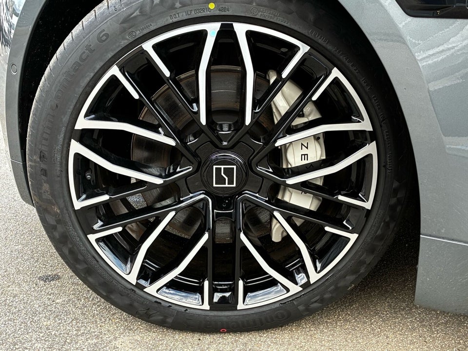 Zeekr 001 Privilege AWD 5d