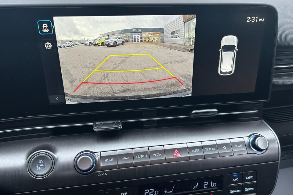 Hyundai Kona 65 EV Essential Van 5d