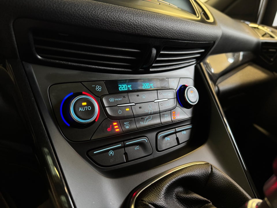 Ford Kuga 1,5 SCTi 150 ST-Line 5d