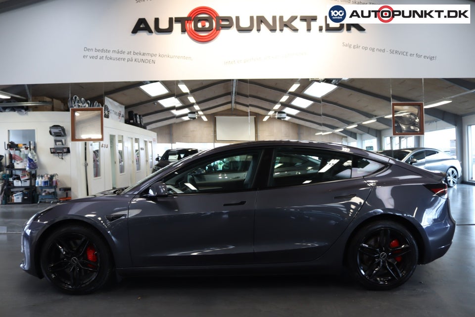 Tesla Model 3 Performance AWD 4d