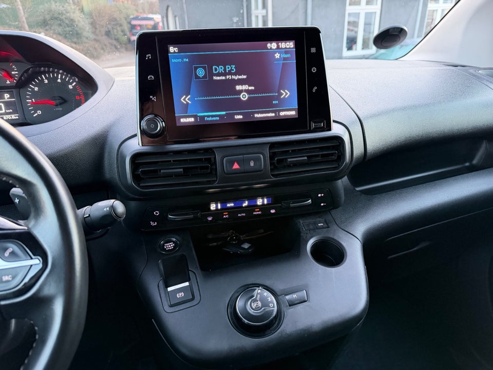 Peugeot Partner 1,5 BlueHDi 130 L2V2 Ultimate EAT8 Van