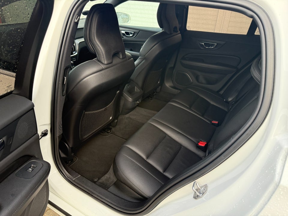 Volvo V60 2,0 D4 190 Inscription aut. 5d