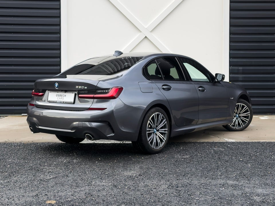 BMW 330e 2,0 M-Sport aut. 4d