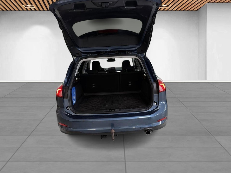 Ford Focus 1,0 EcoBoost Titanium stc. aut. 5d