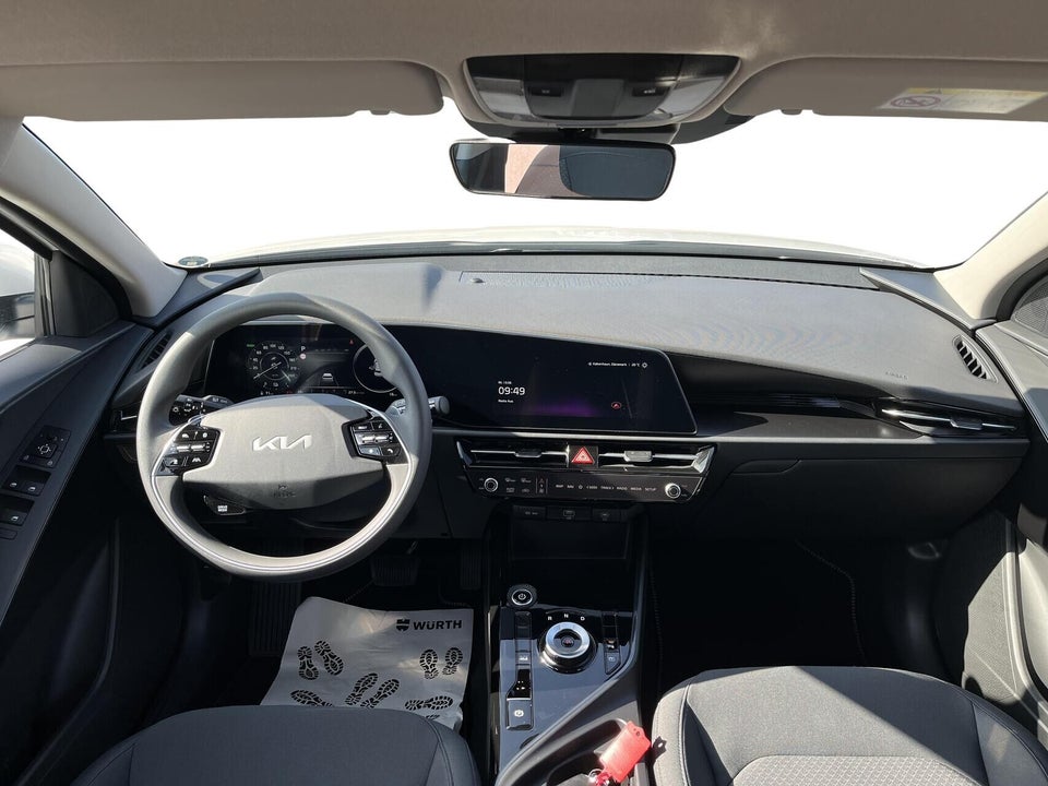 Kia Niro 64 EV Access 5d