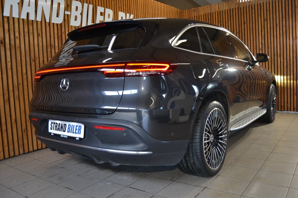 Mercedes EQC400 AMG Line 4Matic 5d