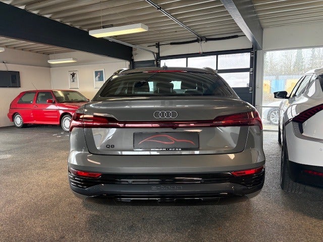 Audi Q8 e-tron 55 Sportback quattro 5d