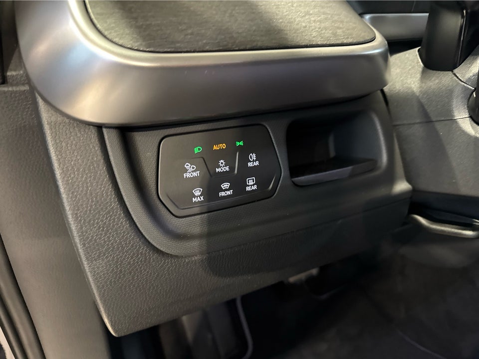 VW ID.Buzz 86 Style+ 6prs LWB 5d