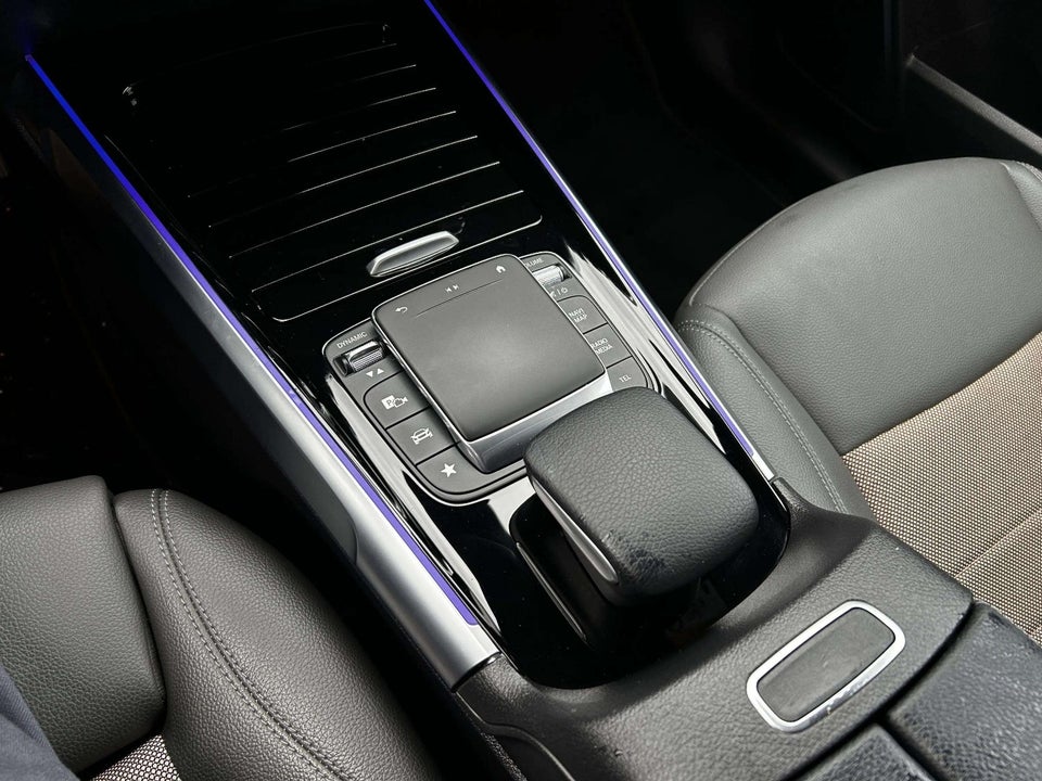 Mercedes EQB250 Electric Art 5d