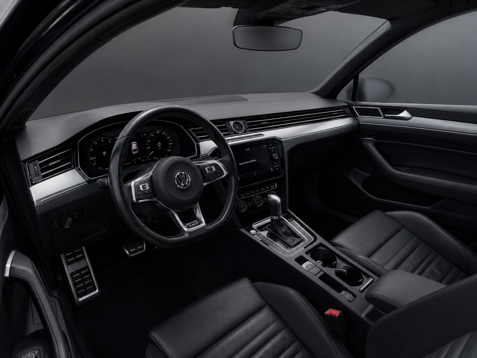 VW Passat 1,4 TSi 150 R-line DSG 4d