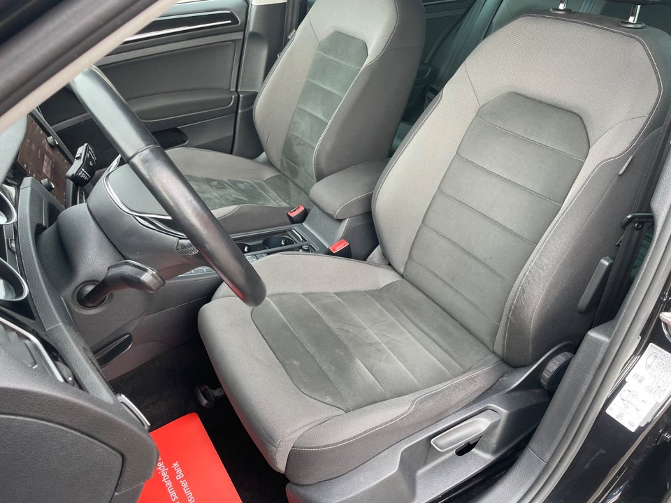 VW Golf VII 1,5 TSi 150 Highline Variant DSG 5d