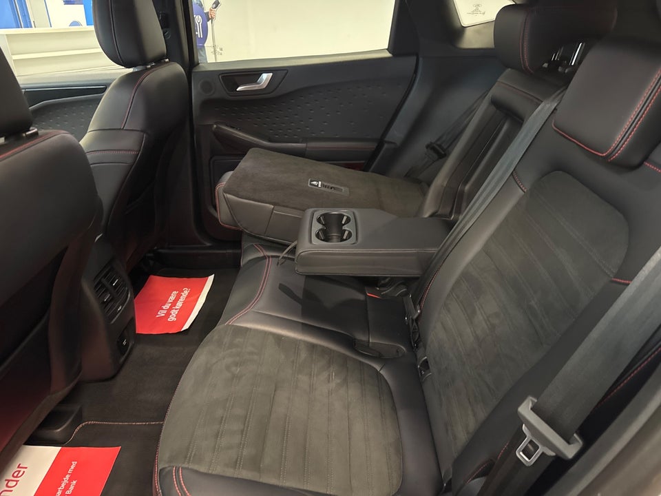 Ford Kuga 2,5 PHEV ST-Line X CVT 5d