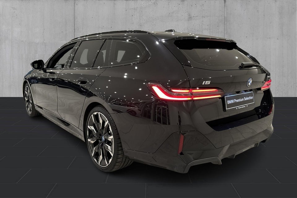 BMW i5 eDrive40 Touring M-Sport Pro 5d