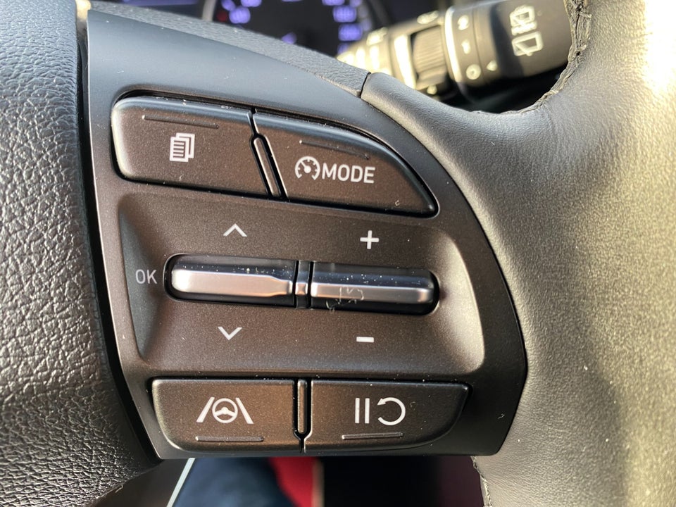 Hyundai i30 1,0 T-GDi Essential stc. DCT 5d