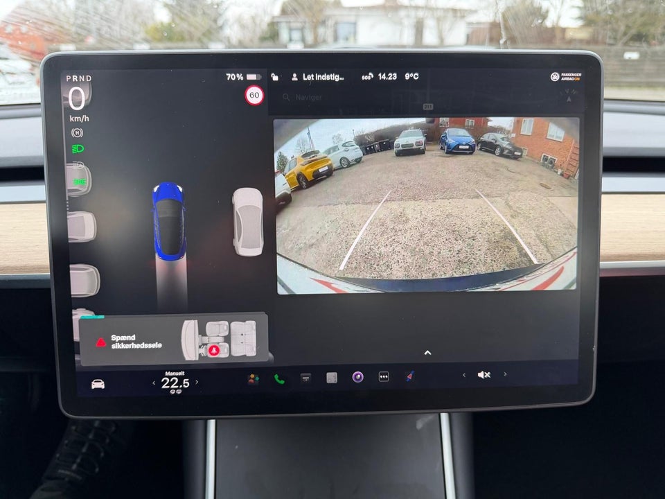 Tesla Model 3 Standard Range+ RWD 4d