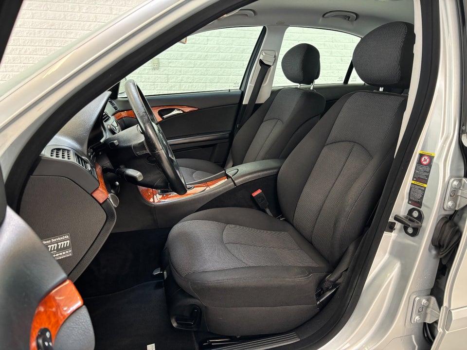 Mercedes E200 1,8 Kompressor Elegance aut. 4d