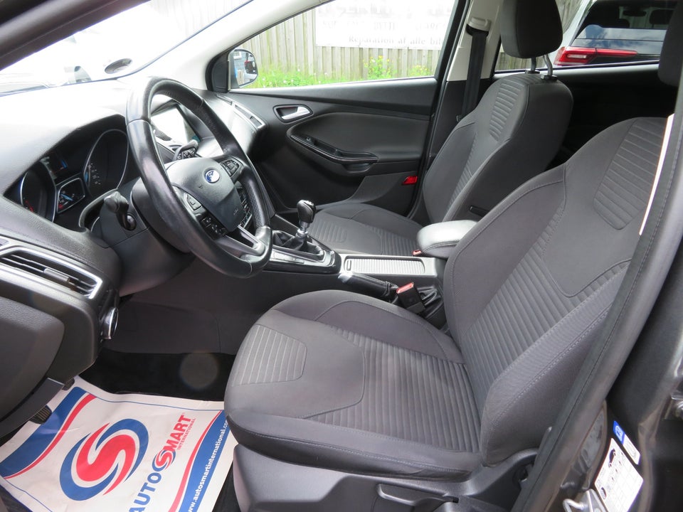 Ford Focus 1,0 EcoBoost Titanium stc. 5d