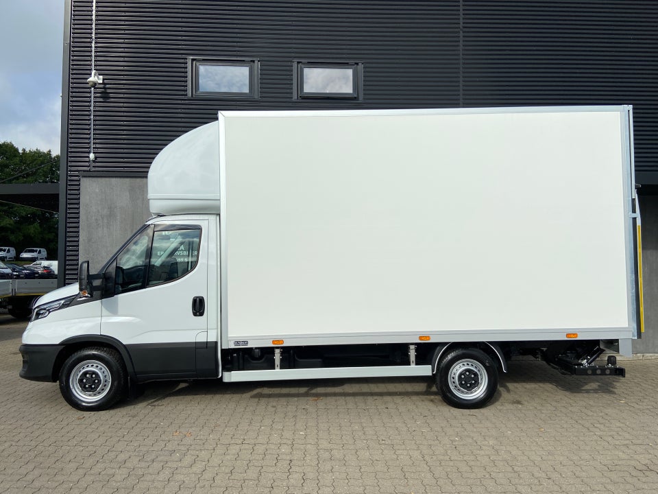 Iveco Daily 3,0 35S18 4100mm Lad AG8