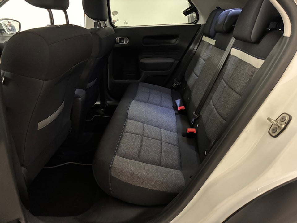 Citroën C4 Cactus 1,2 PureTech 110 SkyLine 5d