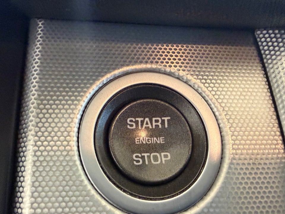 Land Rover Range Rover Evoque 2,0 Si4 240 Dynamic Coupé aut. Van 3d