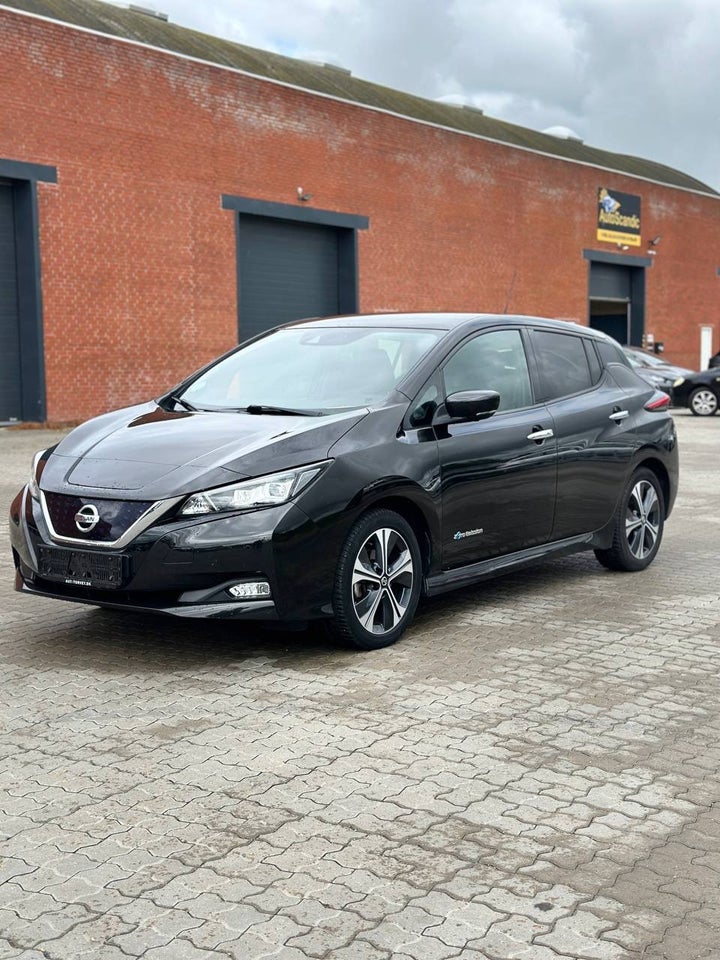 Nissan Leaf 40 Acenta 5d