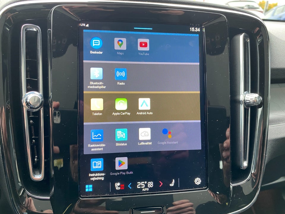 Volvo EC40 Extended Range Plus 5d