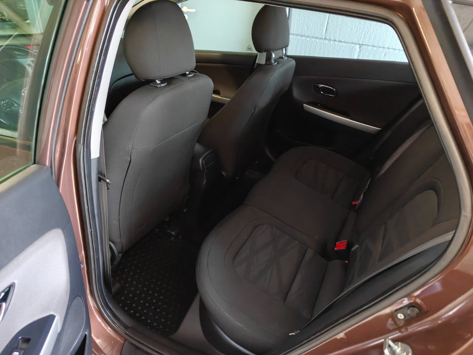 Kia Ceed 1,4 CVVT Active+ SW 5d