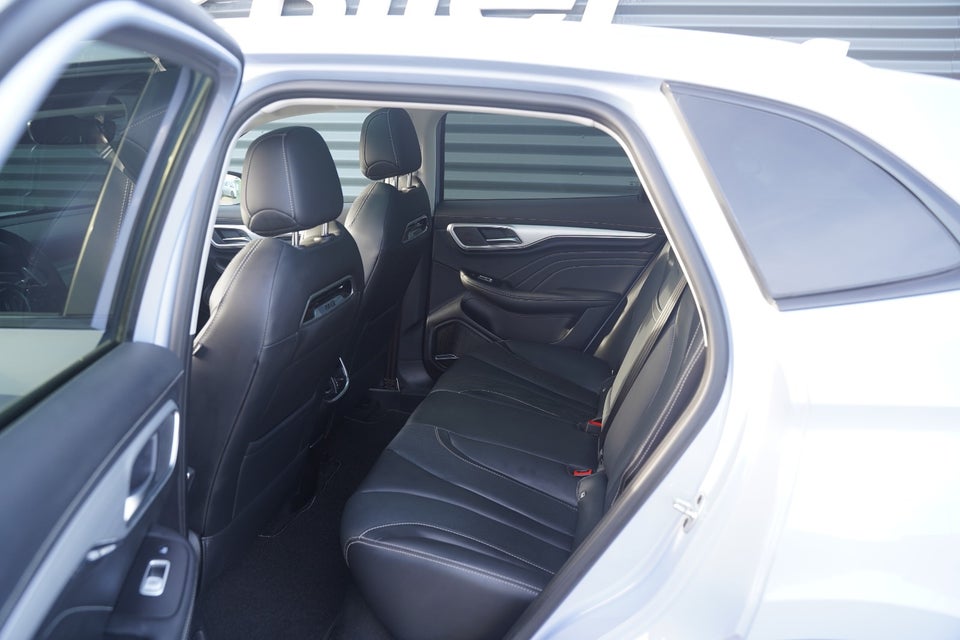 MG Marvel R Luxury 5d