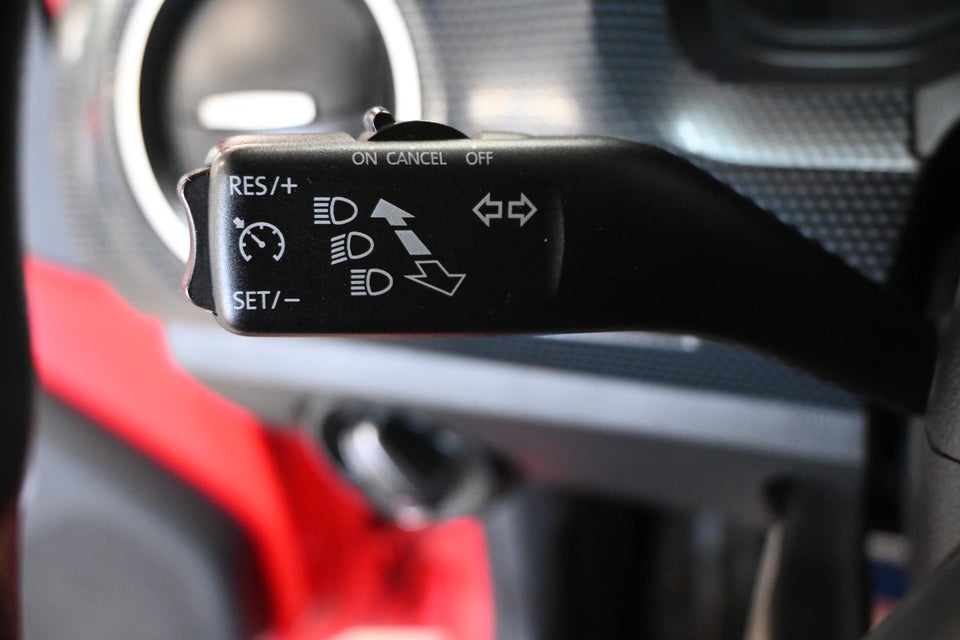 VW e-Up! Move Up! 5d
