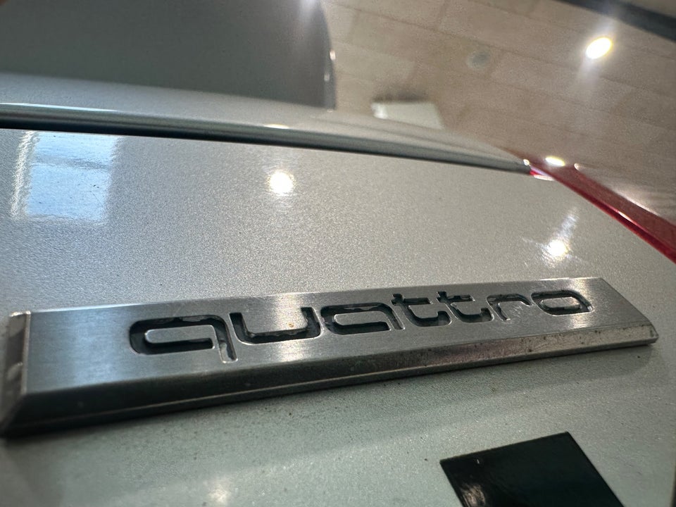 Audi TT 1,8 T 225 Roadster quattro 2d