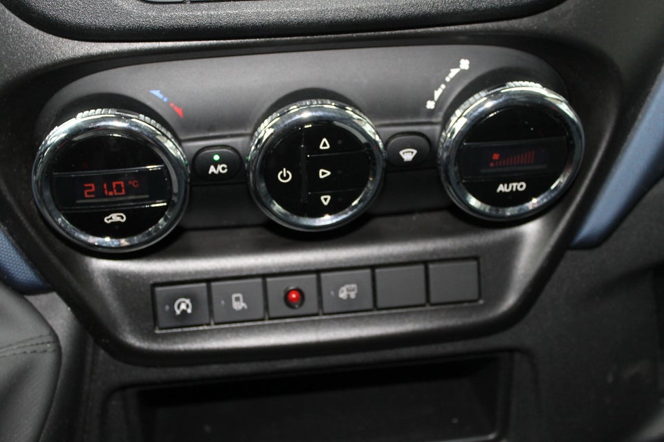 Iveco Daily 2,3 35S14 Alukasse m/lift AG8 2d